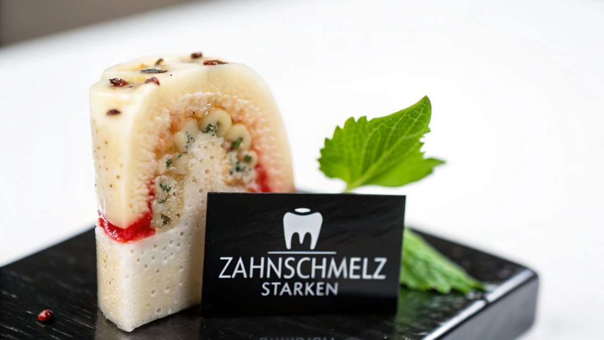 Informationsbild zum Thema Zahngesundheit - Zahnarztpraxis Dr. Christina Dickel